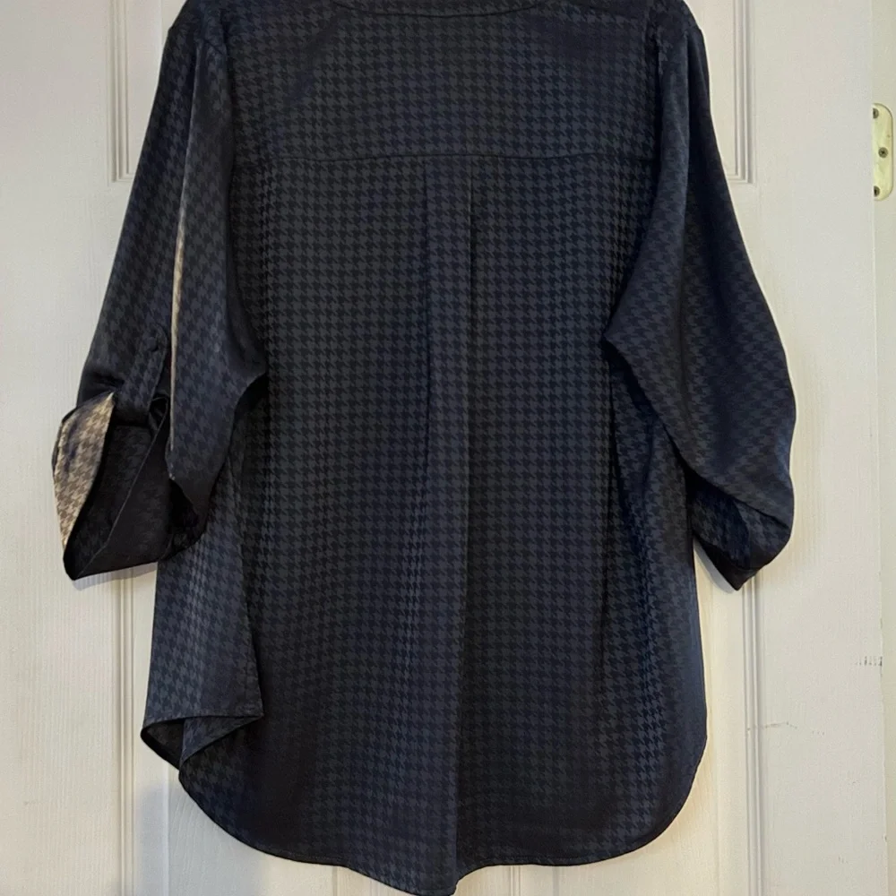 Torrid Blue Cuffed Sleeve Blouse Relaxed Fit - Picture 2 of 4